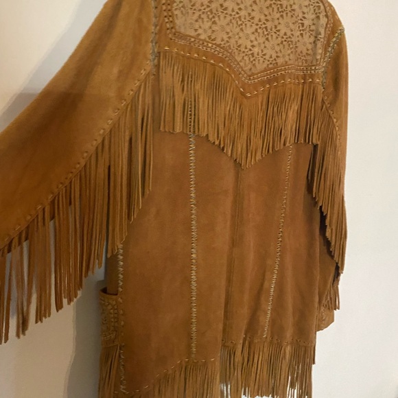Gorgeous Suede Jacket with Fringe Size Large - Picture 7 of 13